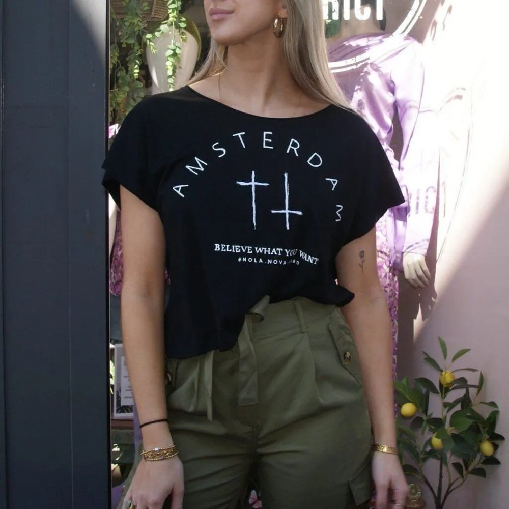 Nola Nova Amsterdam Gray T-Shirt Like NEW Sz XS